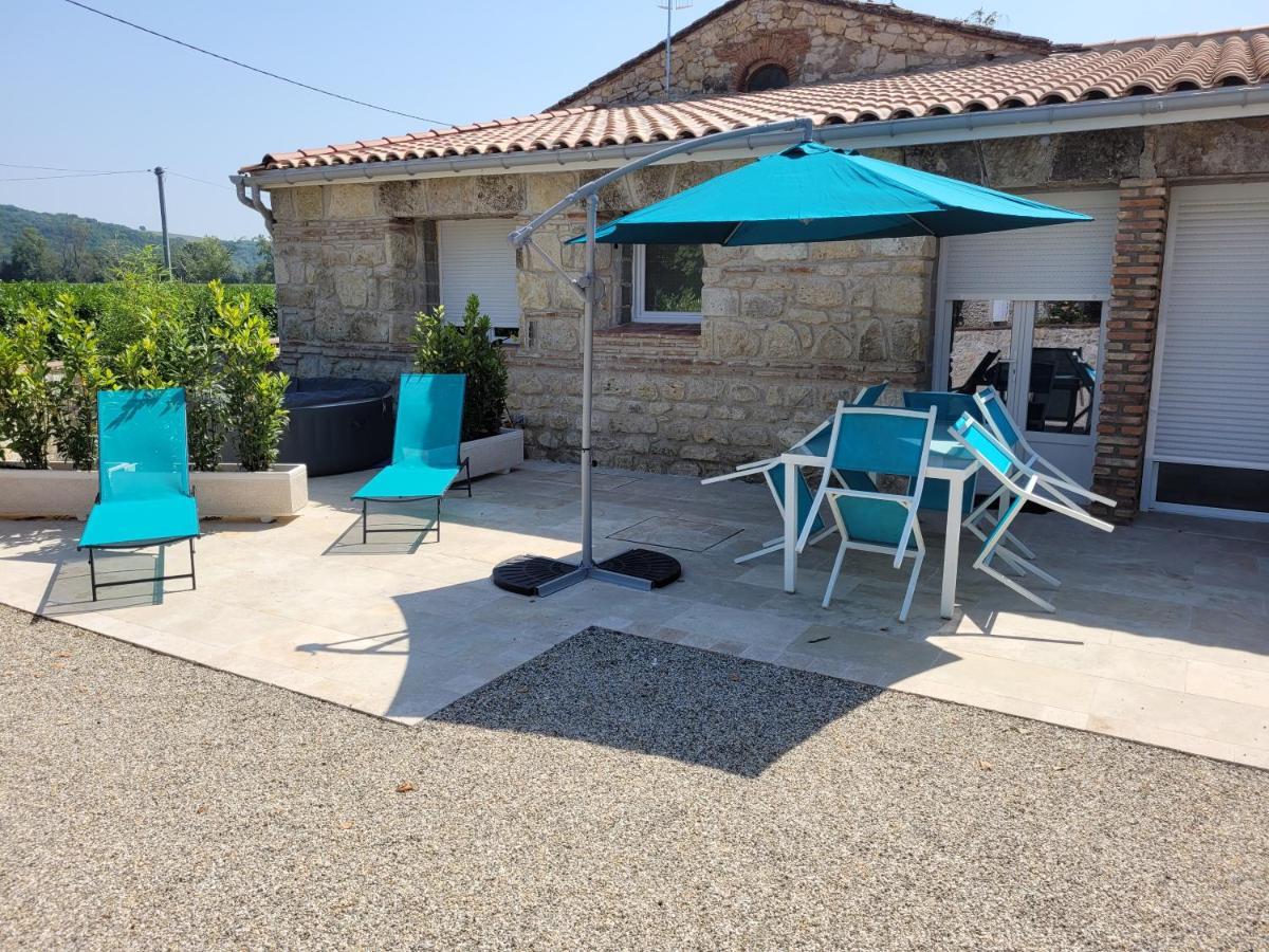 Un Air De Vacances Layrac Exterior photo