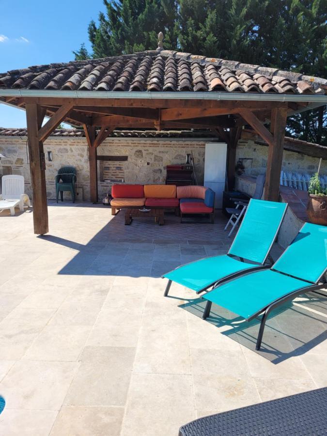 Un Air De Vacances Layrac Exterior photo
